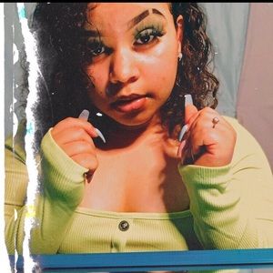 Meet your Posher, Marina